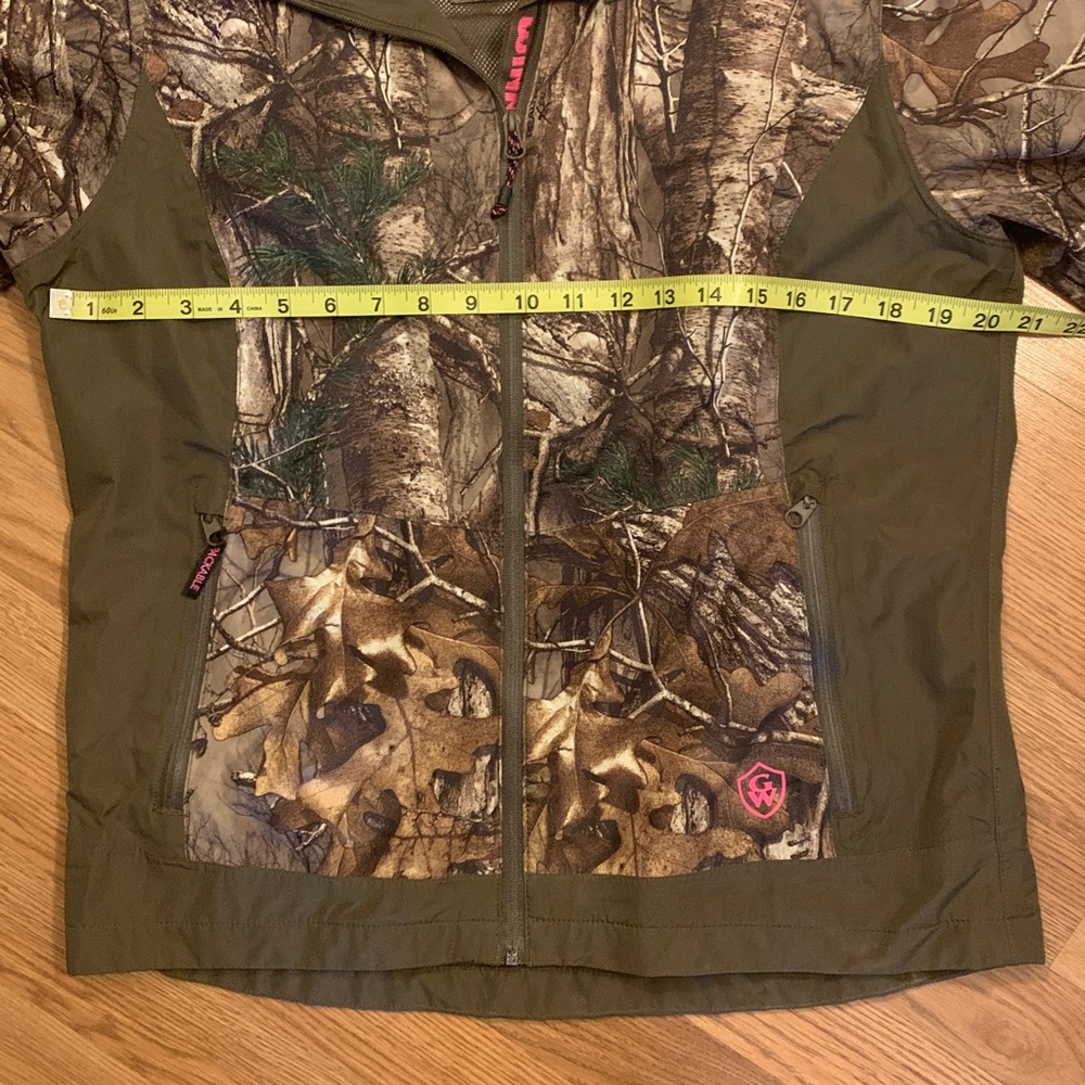 Camo Hooded Lightweight Rain Jacket - Picture 8 of 10